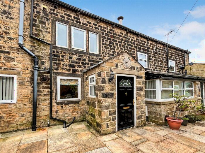 2 Bedroom Terraced House To Rent In Back Lane, Guiseley, Leeds, West Yorkshire, LS20