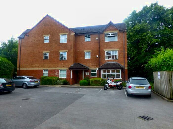 2 Bedroom Apartment To Rent In Palatine Road, Manchester, M20