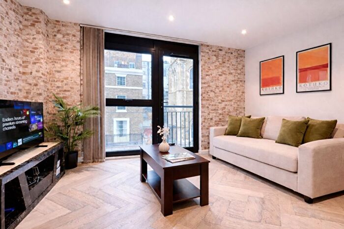 2 Bedroom Flat To Rent In Whitechapel, E1