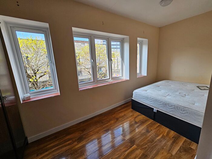 1 Bedroom Flat To Rent In Macbean Street, London, SE18