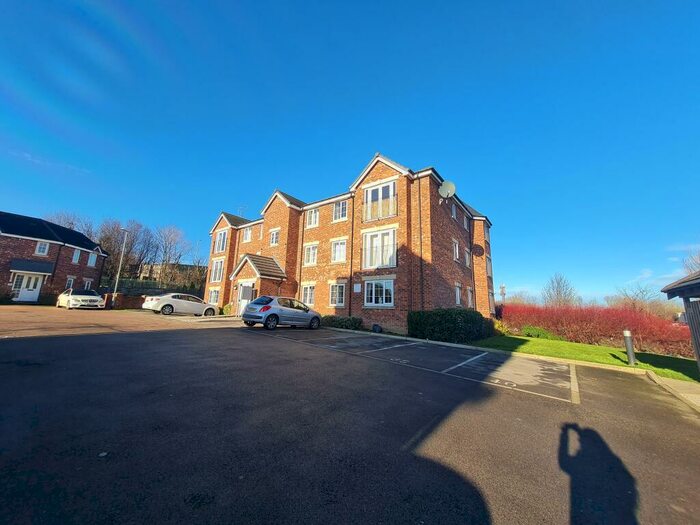 2 Bedroom Flat To Rent In Murray View, Leeds, LS10