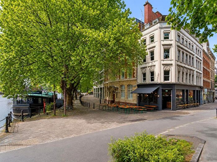 1 Bedroom Flat To Rent In West India House, - Welsh Back, City Centre, Bristol, BS1