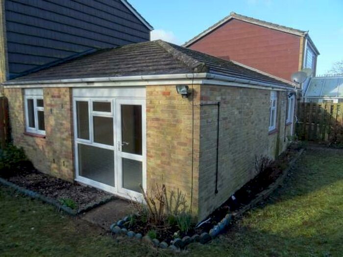2 Bedroom Bungalow To Rent In Chopin Road, Basingstoke, RG22