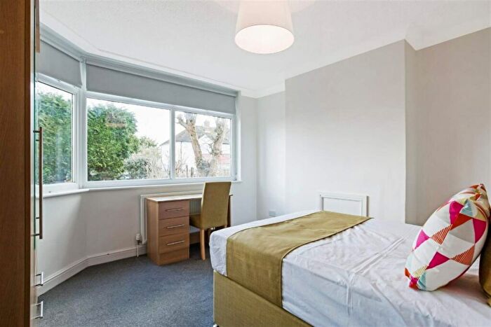 4 Bedroom Terraced House To Rent In Bedroom Terraced House In Filton Avenue, Bristol, BS34