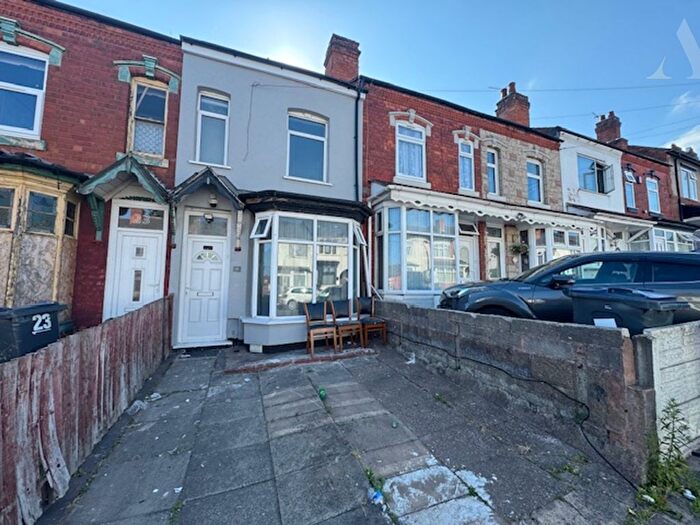 3 Bedroom Terraced House For Sale In Asquith Road, Ward End, Birmingham, West Midlands, B8