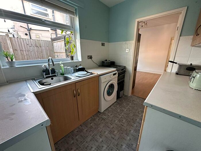 3 Bedroom End Of Terrace House For Sale In Heath Road, Stapenhill, Burton-on-Trent, DE15