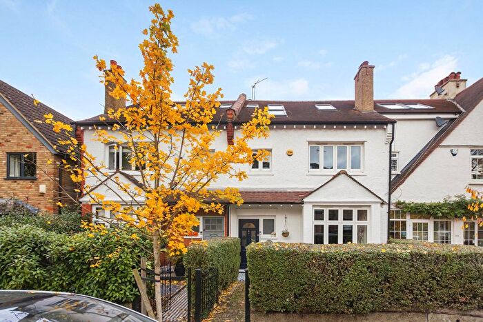 5 Bedroom Terraced House For Sale In Meadvale Road, London, W5
