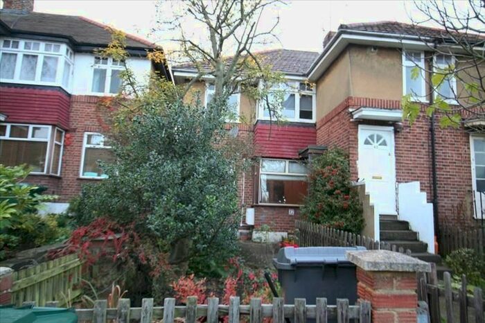 2 Bedroom Maisonette To Rent In Alexandra Road, Muswell Hill, London, Greater London N10