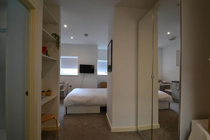 1 Bedroom Studio To Rent In Unit London Road, Kingston Upon Thames, KT2