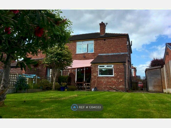3 Bedroom Semi-Detached House To Rent In Coleby Avenue, Manchester, M16