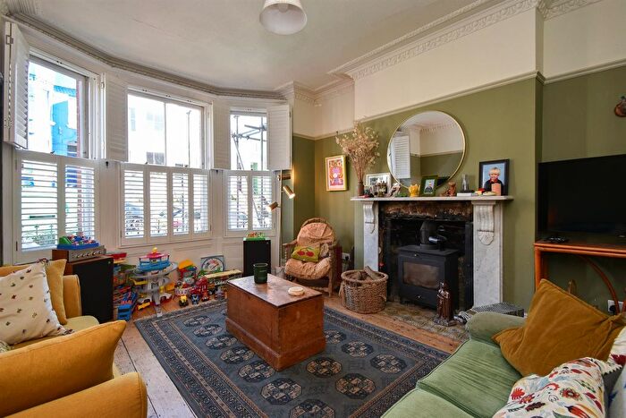 4 Bedroom Terraced House For Sale In Milward Road, Hastings, TN34