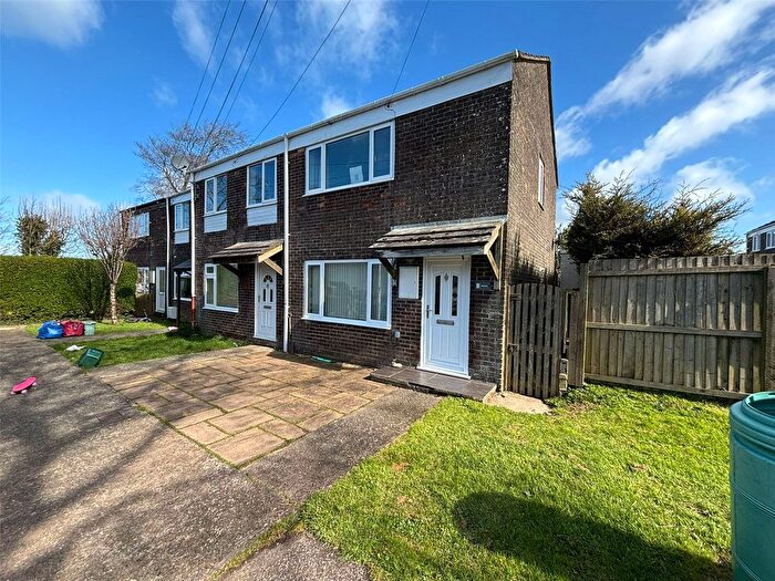 3 Bedroom End Terrace House For Sale In Venns Close, Merlins Bridge, Haverfordwest, SA61