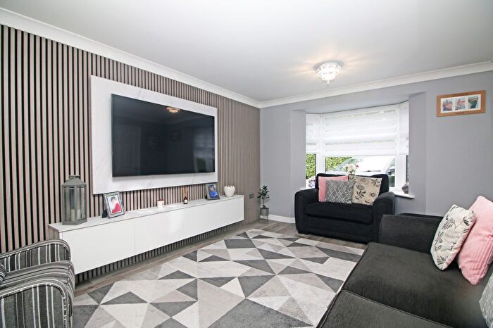 4 Bedroom Detached House For Sale In Green Bank, Wesham, PR4