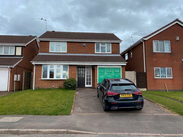 4 Bedroom Detached House To Rent In Thames Drive, Biddulph, Stoke-On-Trent, ST8