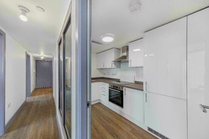 3 Bedroom Flat To Rent In Church Road, Liverpool, Merseyside, L22