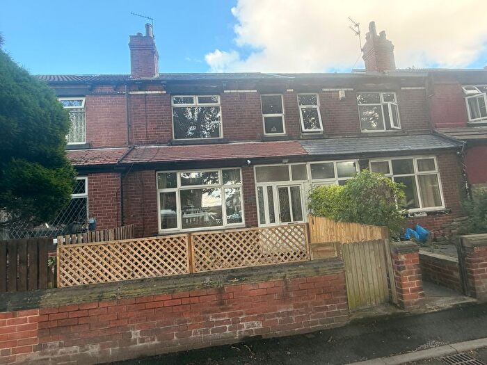 3 Bedroom Terraced House To Rent In Noster Hill, Leeds, LS11