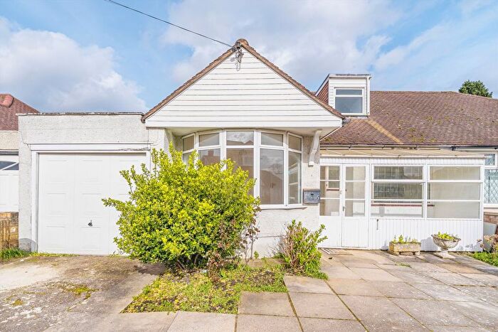 3 Bedroom Bungalow To Rent In Sheringham Avenue, Whitton, TW2