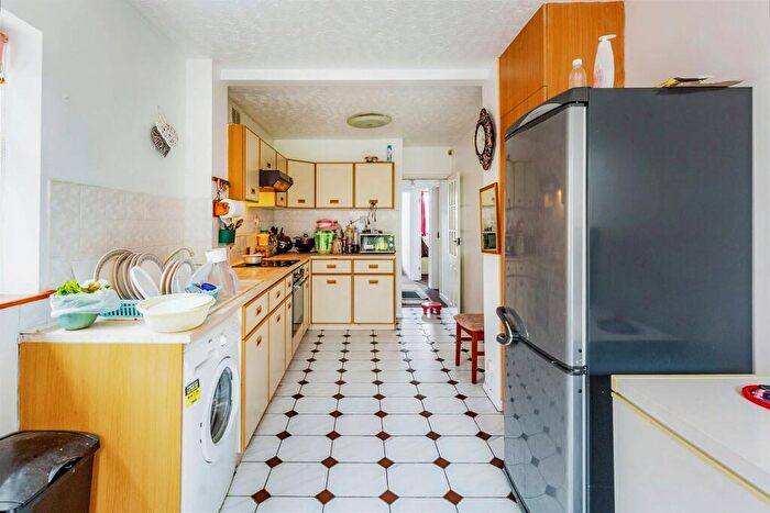 2 Bedroom Semi-Detached Bungalow For Sale In Lorraine Drive, Northampton, NN3
