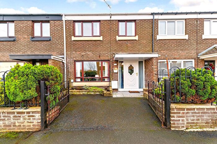 3 Bedroom Terraced House For Sale In Ashmount Park, Lisburn, County Antrim, BT27