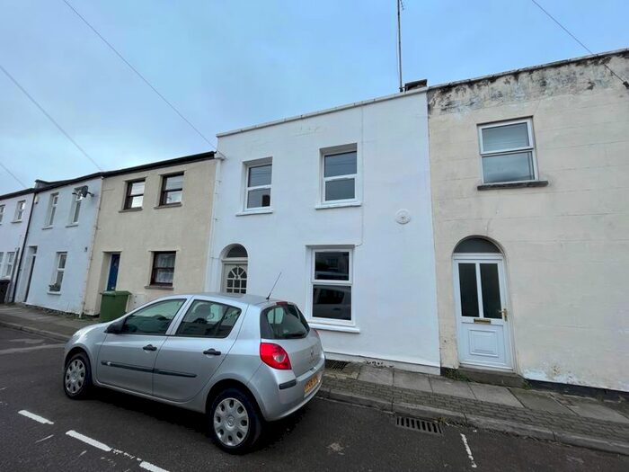 3 Bedroom Terraced House To Rent In Fairview Street, Cheltenham, GL52