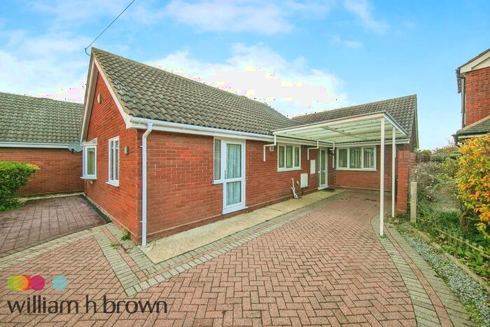 3 Bedroom Property To Rent In Sherwood Drive, Clacton-On-Sea, CO15