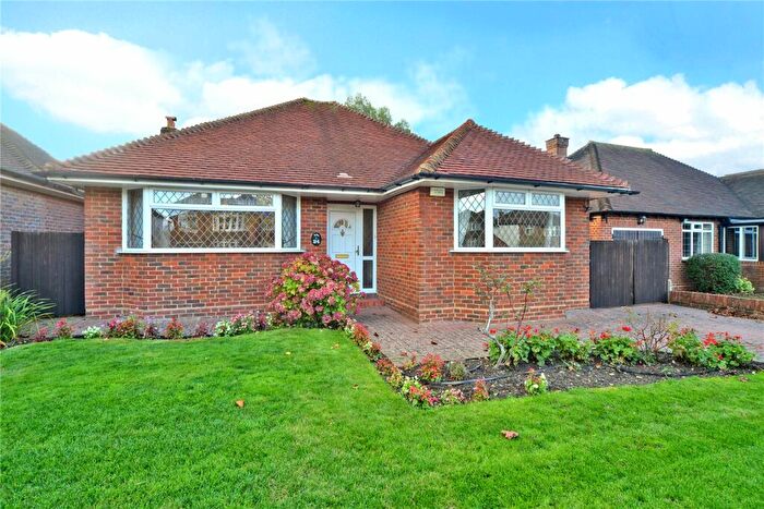 2 Bedroom Bungalow To Rent In Hays Walk, Cheam, Sutton, SM2