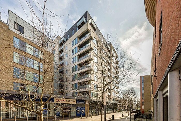 2 Bedroom Flat To Rent In Vernon Road, London, E3