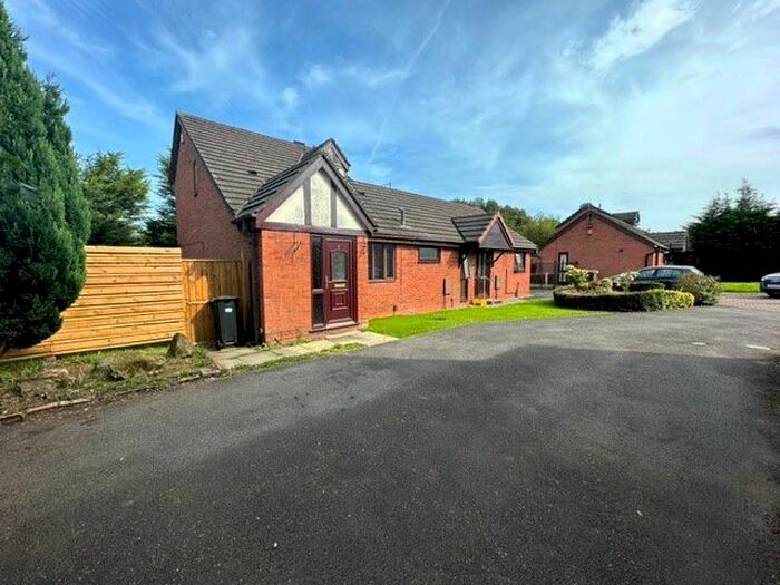 2 Bedroom Semi-Detached House To Rent In Stonemead Close, Great Lever, Bolton, BL3