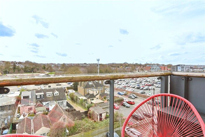 1 Bedroom Flat For Sale In Ocean Drive, Gillingham, Kent, ME7