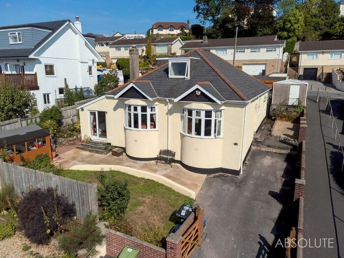 5 Bedroom Detached Bungalow For Sale In Southey Crescent, Kingskerswell