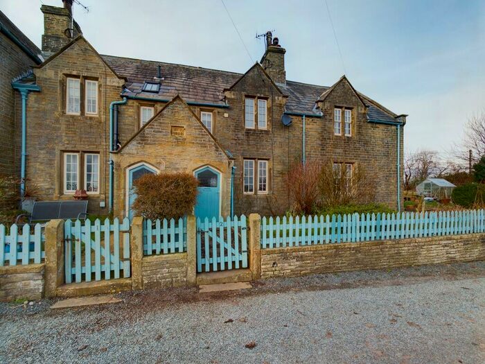 2 Bedroom Cottage To Rent In Halton West, Skipton, BD23