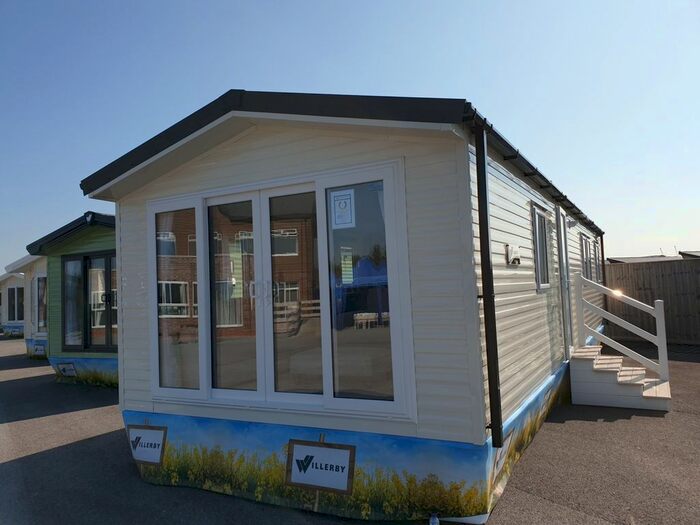 3 Bedroom Mobile/park Home For Sale In Clare Road, Ballycastle, BT54