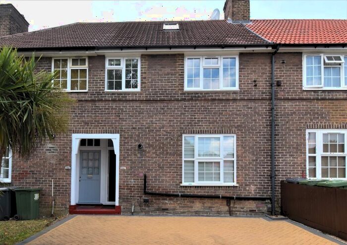 4 Bedroom Terraced House To Rent In Downham Way Bromley, BR1