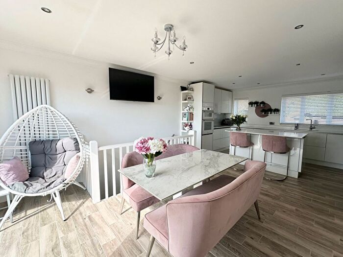 5 Bedroom Detached House For Sale In Collington Grove, Bexhill-On-Sea, TN39