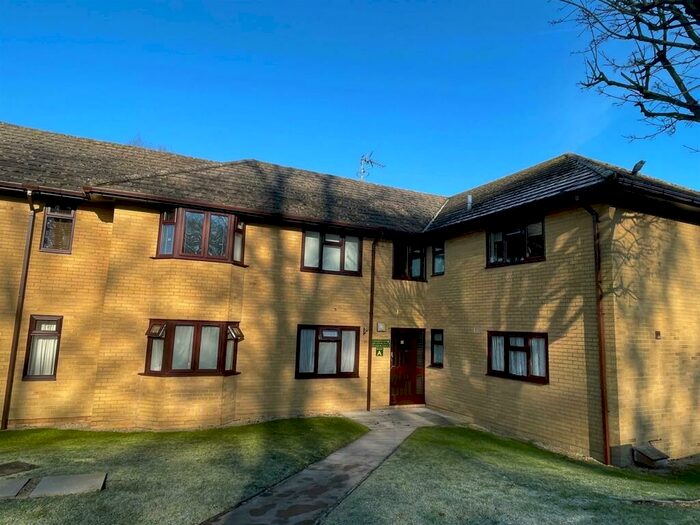 2 Bedroom Apartment To Rent In Micheldever Road, Andover, SP10