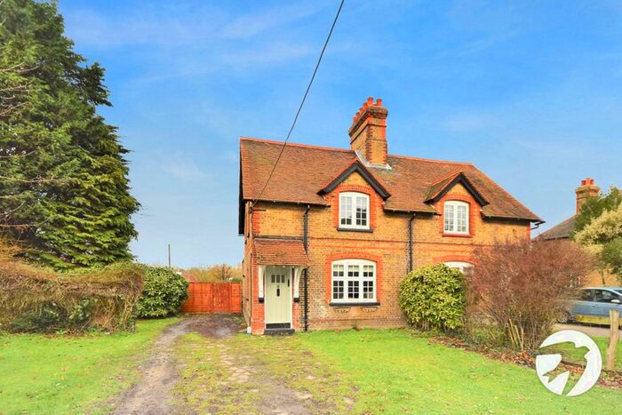 3 Bedroom End Of Terrace House To Rent In Horton Road, Horton Kirby, Dartford, Kent, DA4