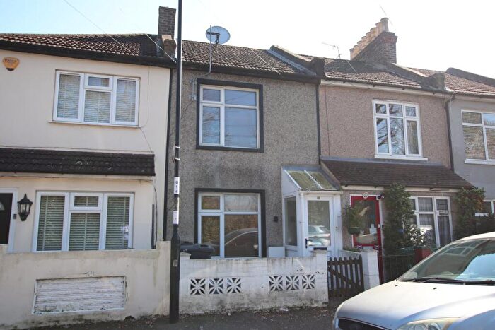 3 Bedroom Terraced House For Sale In Princess Road, Croydon, CR0