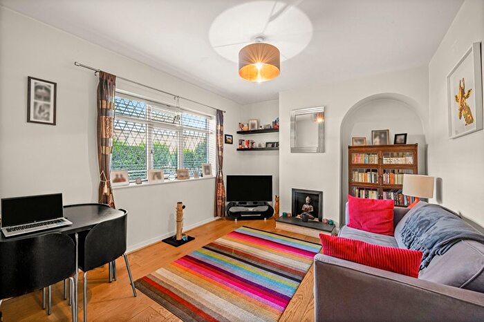2 Bedroom Terraced House To Rent In Huntingfield Road, Roehampton, SW15