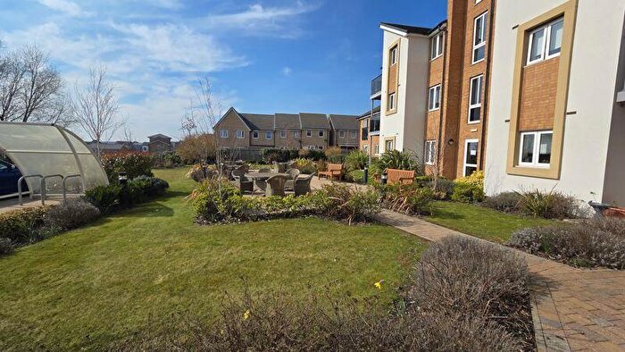 1 Bedroom Apartment For Sale In Cranberry Court, Kempley Close, Peterborough, PE7