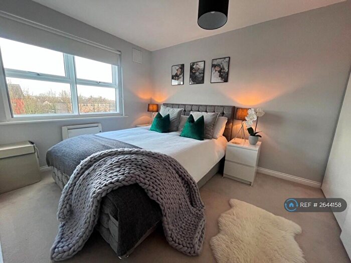 2 Bedroom Flat To Rent In Templemead, Witham, CM8