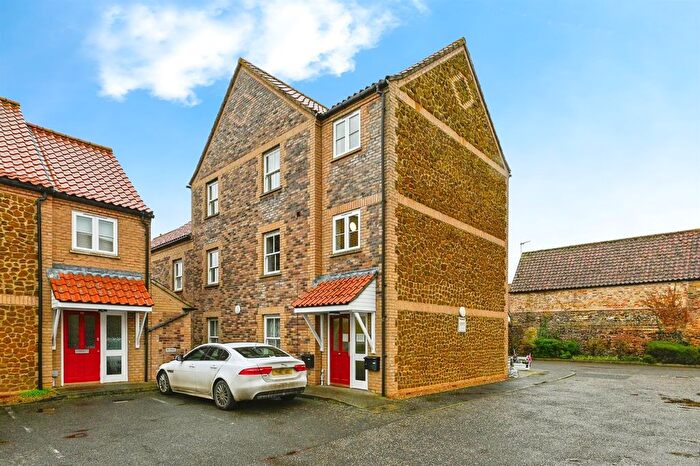 2 Bedroom Flat For Sale In Old Town Close, Downham Market, PE38