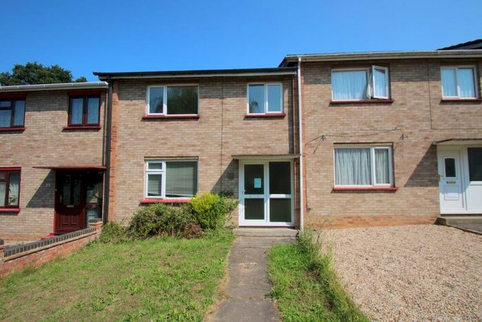 3 Bedroom Terraced House To Rent In Clavering Road, Braintree, CM7