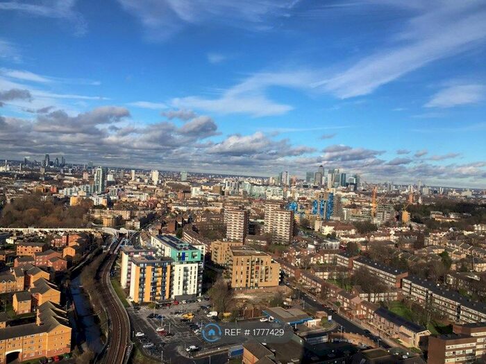 2 Bedroom Flat To Rent In Station Road, London, SE13