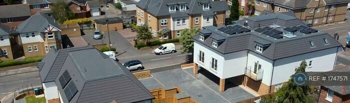 2 Bedroom Flat To Rent In Colwick Corner, Bournemouth, BH10