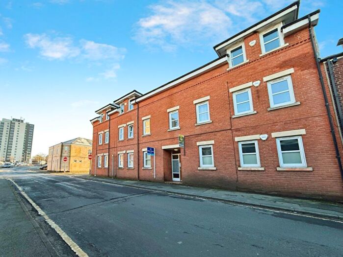 2 Bedroom Apartment To Rent In Cotton Tree Court Reynold Street, Hyde, Cheshire, SK14