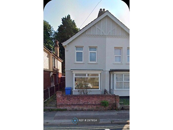 3 Bedroom Semi-Detached House To Rent In Burrell Road, Ipswich, IP2