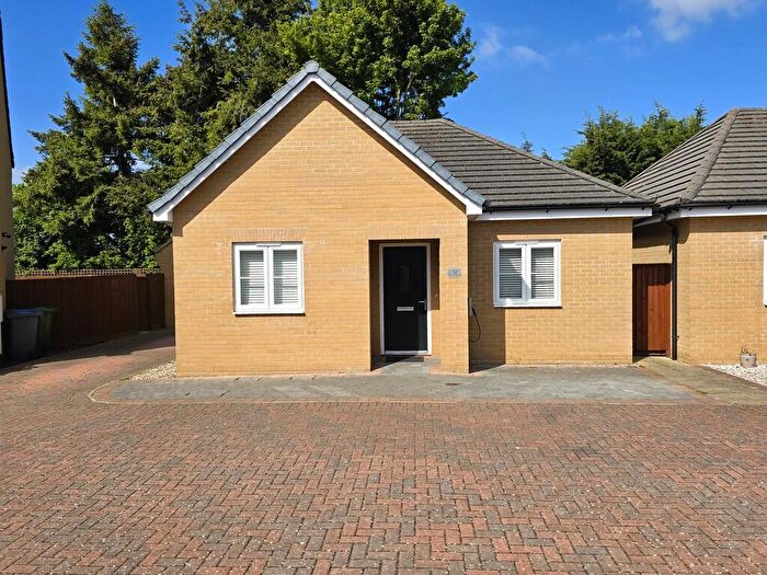 2 Bedroom Detached Bungalow For Sale In Woodlands Avenue, Trimley St. Mary, IP11