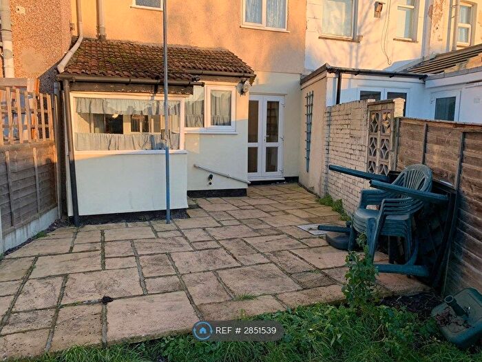 3 Bedroom Terraced House To Rent In St.Vincents Rd, Kent, DA1