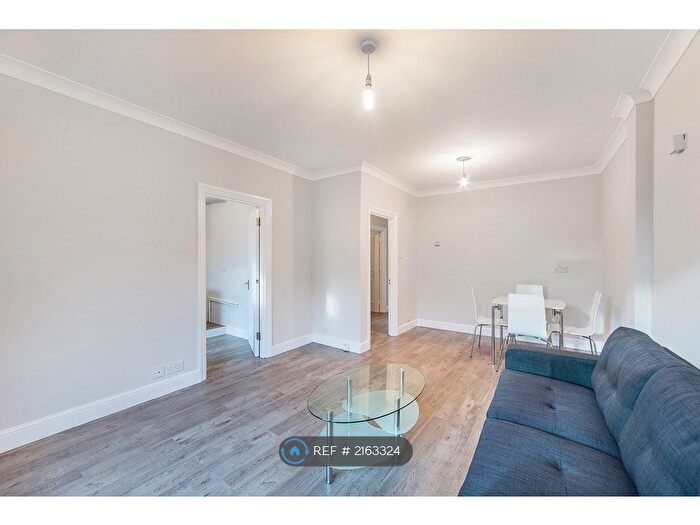 2 Bedroom Flat To Rent In Harrow Road, London, W9