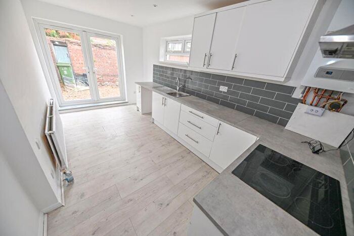 2 Bedroom Terraced House To Rent In Stansted Road, Southsea, PO5